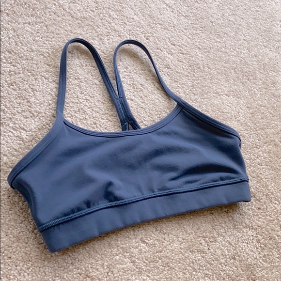 lululemon athletica Other - Lululemon Flow Y sports bra